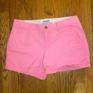 Old Navy women’s 5” chino hot pink shorts bright neon cotton shorts size 4